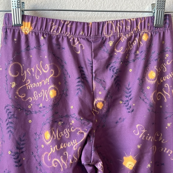 Disney "Wish" Graphic Leggings - Picture 5 of 6